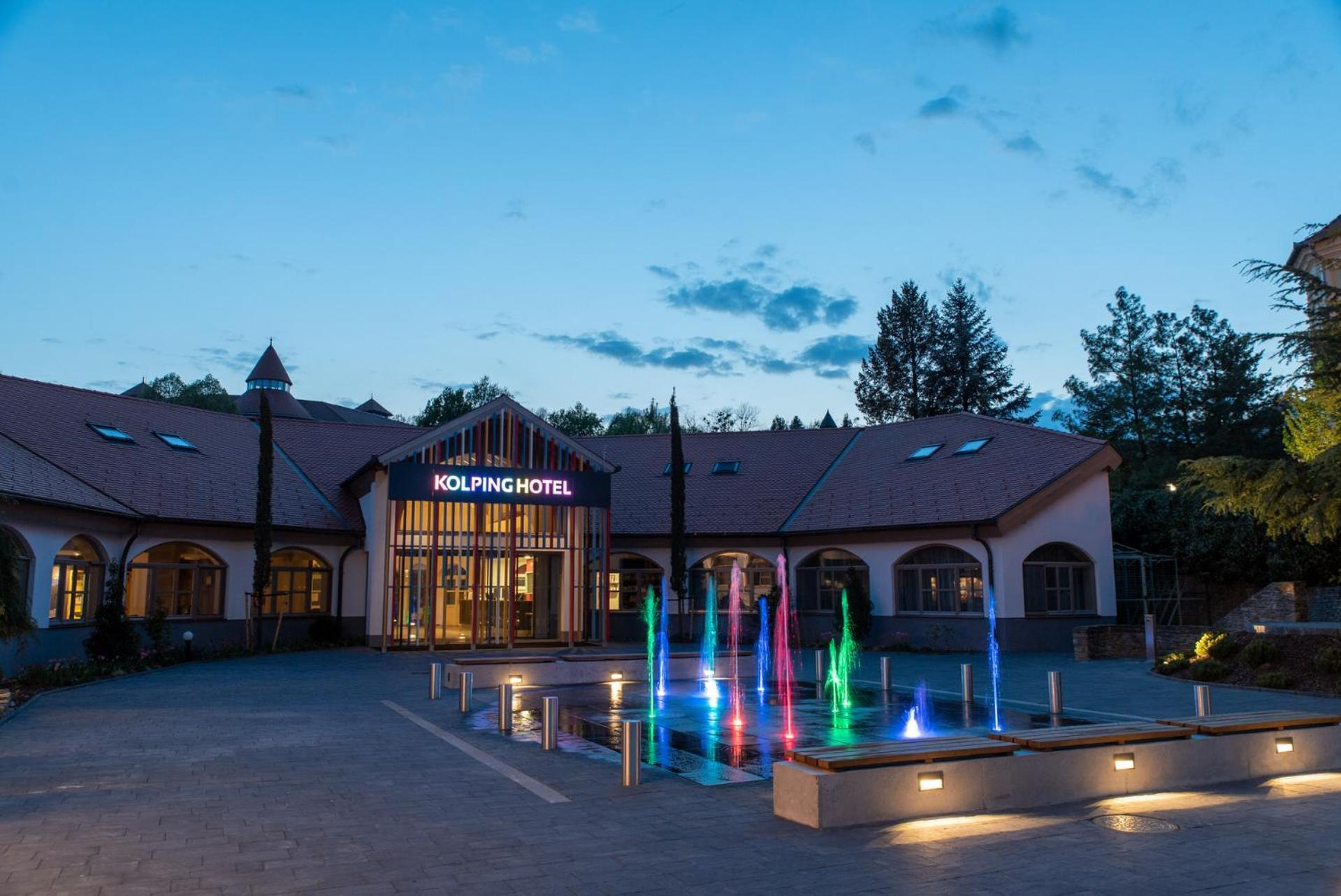 Kolping Holiday Resort Heviz Exterior photo